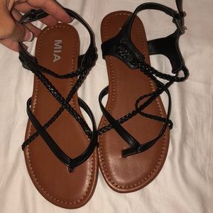 Brand new women’s Mia sandals